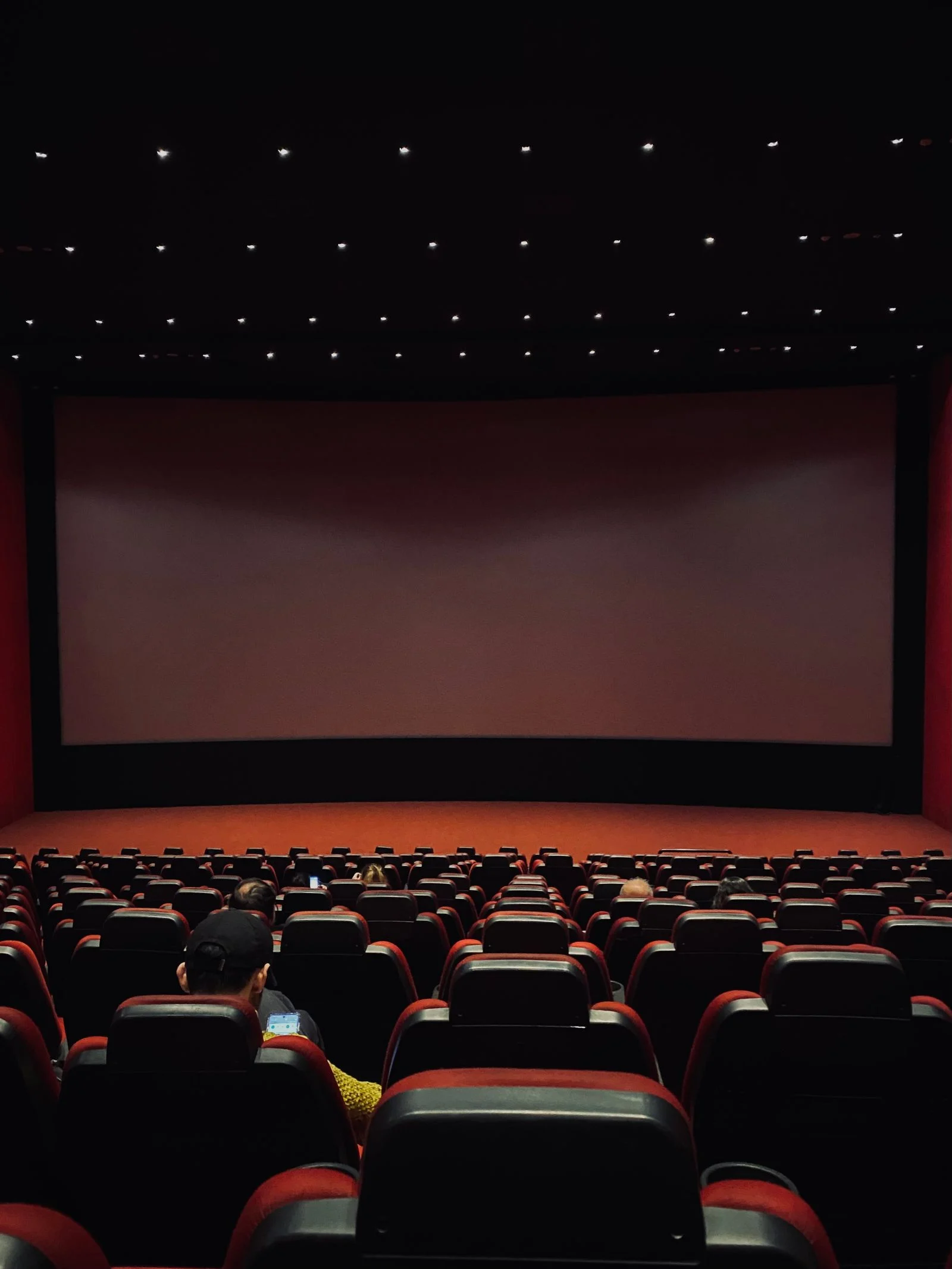 Premiery kinowe w październiku 2026: Cruise u Iñárritu, Pattinson i Street Fighter